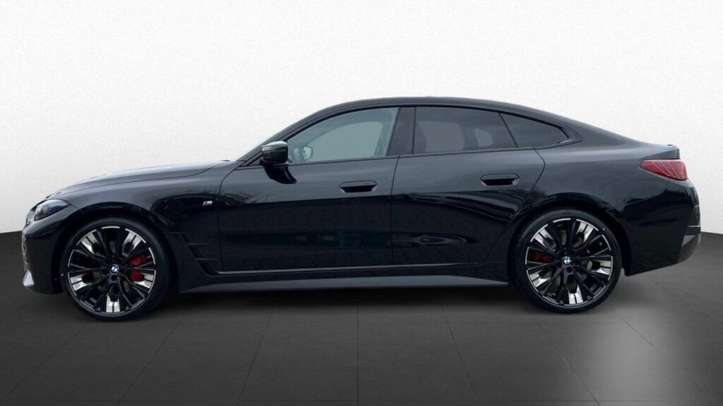 BMW M440i xDrive